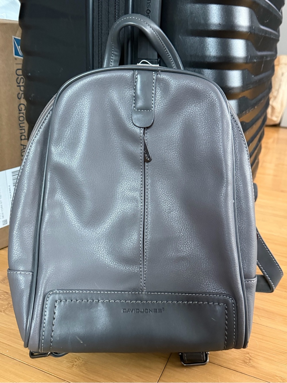 DAVID JONES Women's Gray Leather-Effect Backpack
